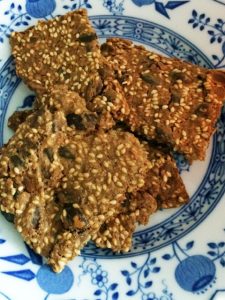 Selbstgemachtes ohne Fett: Sophie wird kreativ 2 Abnehmbloggerin Sophies selbstgemachtes Knäckebrot für die Sanguinum Stoffwechselkur