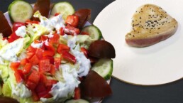 sanguinum_blog_rezepte_postings_annettes_tonno-mit-salat 1 Sanguinum Abnehmrezept: Leicht angebratener Thunfisch mit Salatbeilage