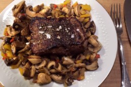 Sanguinum Abnehmrezept: Rumpsteak mit Pilzragout