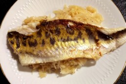 Sanguinum Rezept zum Abnehmen: Zander mit Sauerkraut