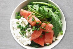 Sommerliches Salatrezept zum Abnehmen: Wassermelonen-Rucola-Salat für die Sanguinum Stoffwechselkur.