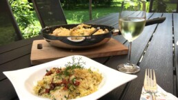 _sanguinum_blog_rezepte_postings_heanchenpfanne_1280x720 1 Anja Joenssons Hähnchenpfanne mit Blumenkohlreis