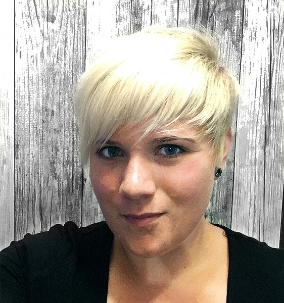 Ich lebe jetzt viel gesünder 2 Sanguinum Abnehmbloggerin Kathin, 36, möchte unter 100 Kilo wiegen.