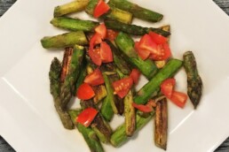 Spargel-Tomaten-Salat