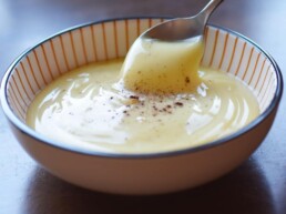 sanguinum_blog_rezepte_postings_vanillequark_1280x720 1 sanguinum_blog_rezepte_postings_vanillequark_1280x720 1